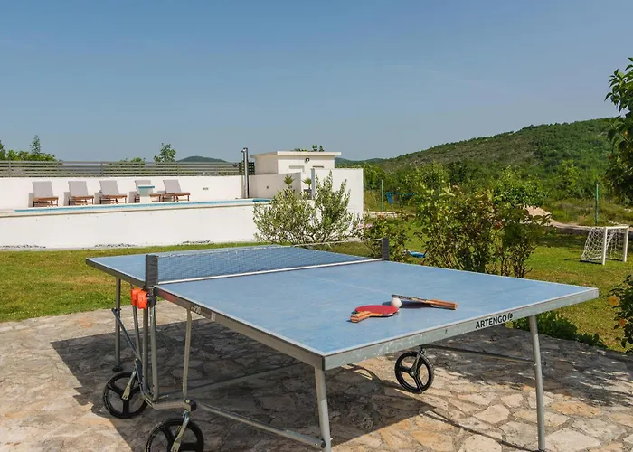 Three-bedroom In Tatil Evi *